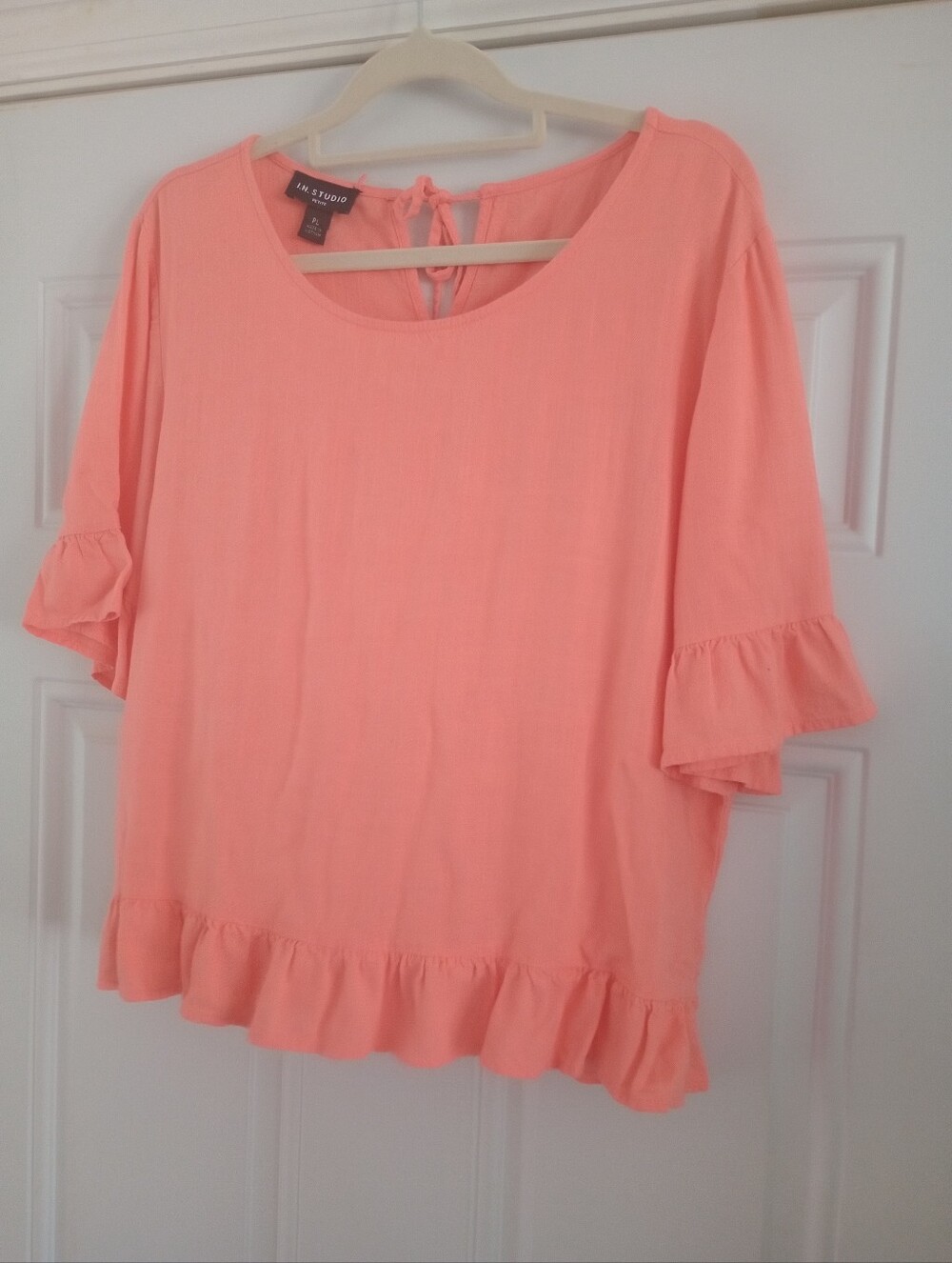 I.N. Studio Petite Coral Ruffle Sleeve/Hem Short Bell Sleeves Linen PL